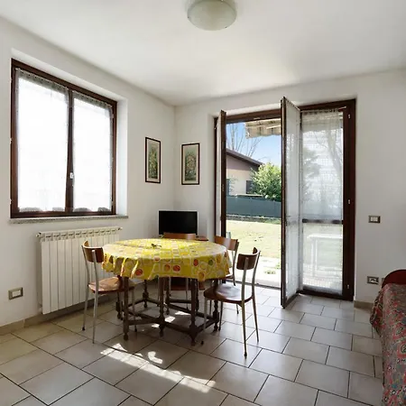 Apartment Giulia Monvalle
